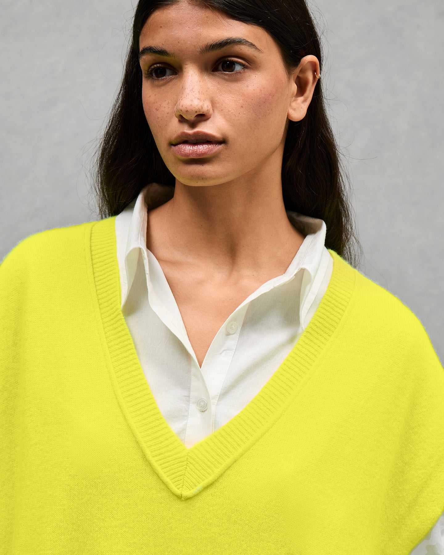 Poncho En Tricoté Neko - Jaune